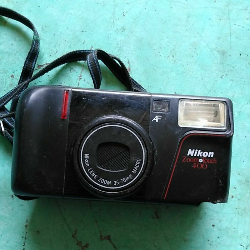 Máy ảnh Nikon