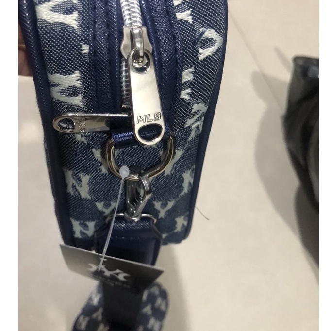 Túi Đeo Chéo Đựng Máy Ảnh Mới 2021 Kích Thước 23*7*15cm