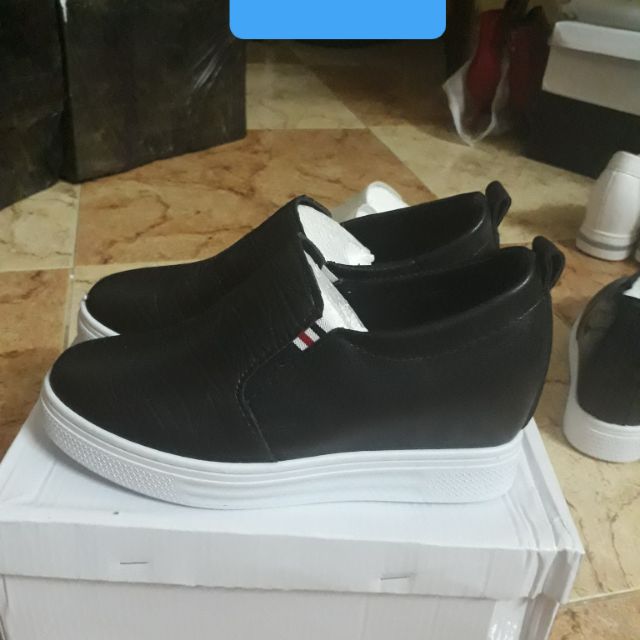 Freeship 99k TQ_Combo giầy