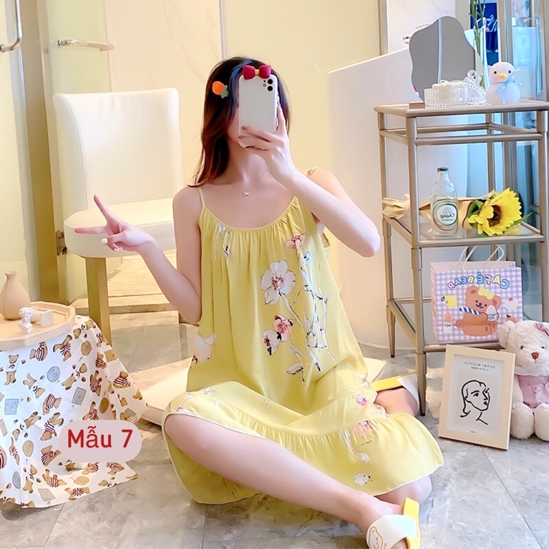 Váy lanh, váy ngủ Quảng Châu 2 dây xuông siêu mát hoạ tiế trẻ trung, cá tính | BigBuy360 - bigbuy360.vn