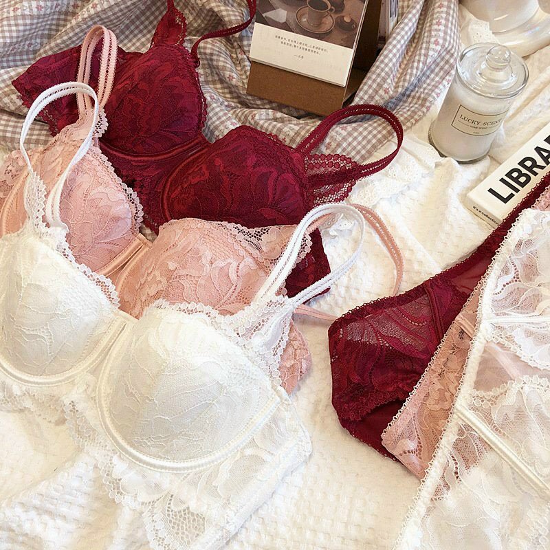 Bộ đồ lót có gọng đệm mỏng hoạ tiết hoa sexy đêm nồng cháy mã EBB40