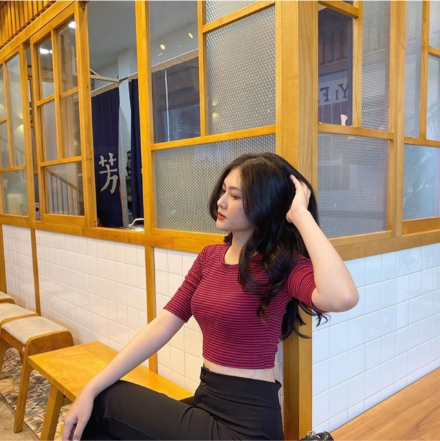 Áo thun gân croptop