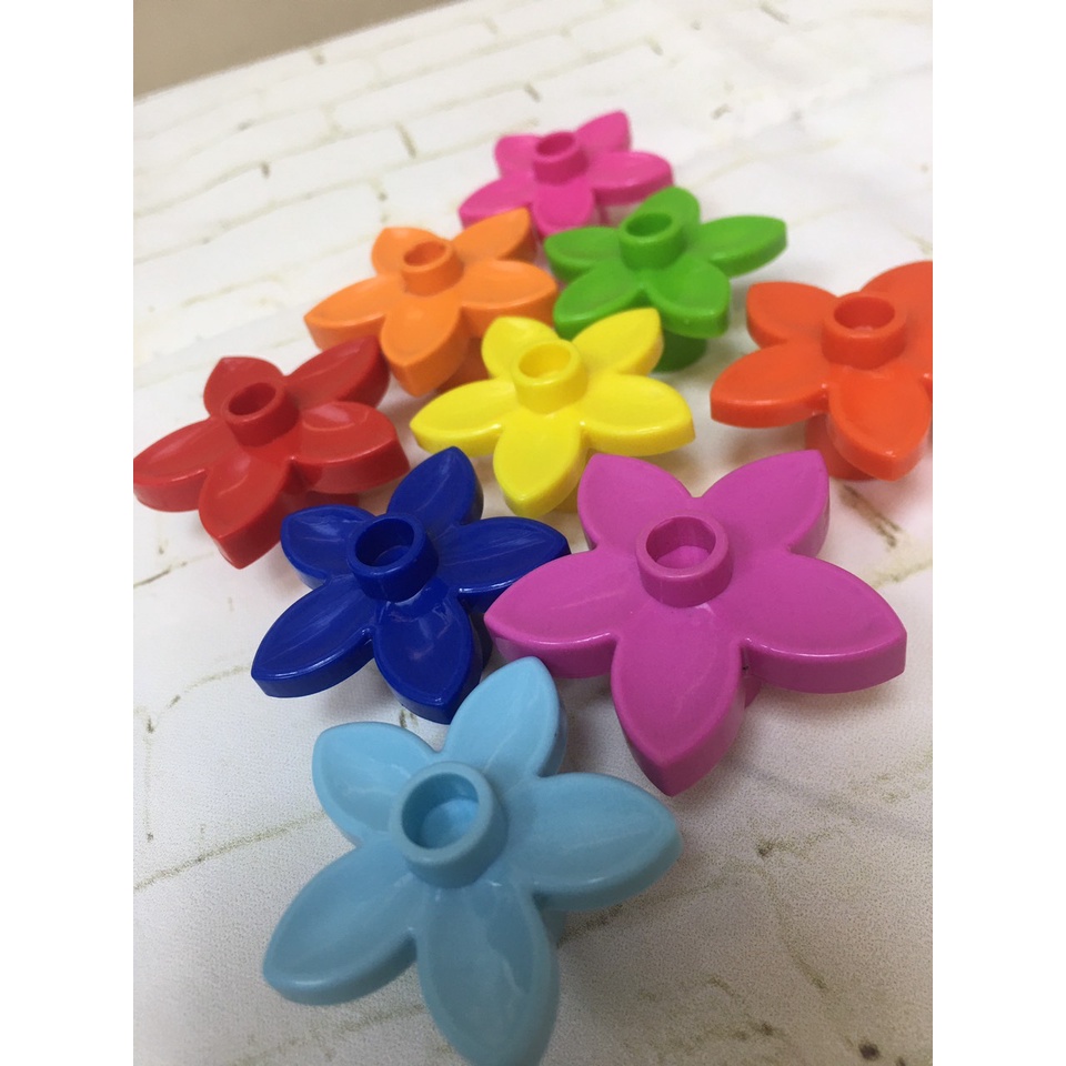 Chi tiết lắp ghép hàng rào, lá cờ , bông hoa - Vinakidstoys