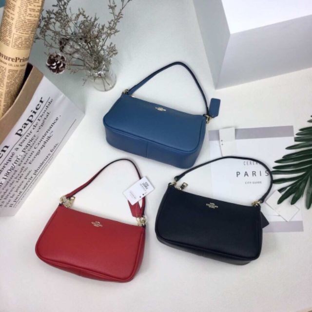 ❤️TÚI COACH MINI xinh lắm luôn
8460372933758
Túi có 2 dây: 1 dây dài đeo chéo + 1 dây xách tay.