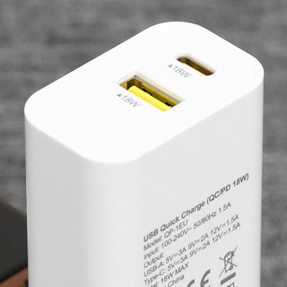 Adapter sạc 2 cổng Type C PD Xmobile QP-1EU Trắng