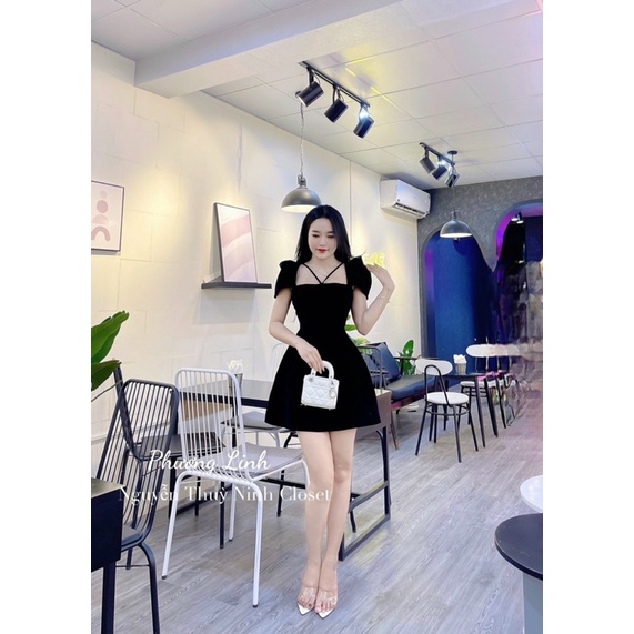 Váy nhung đan dây tay cánh tiên 2 màu hotrend 2023