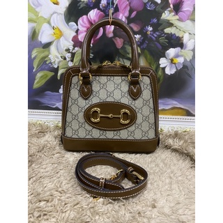 Túi xách gc dáng hến size 20