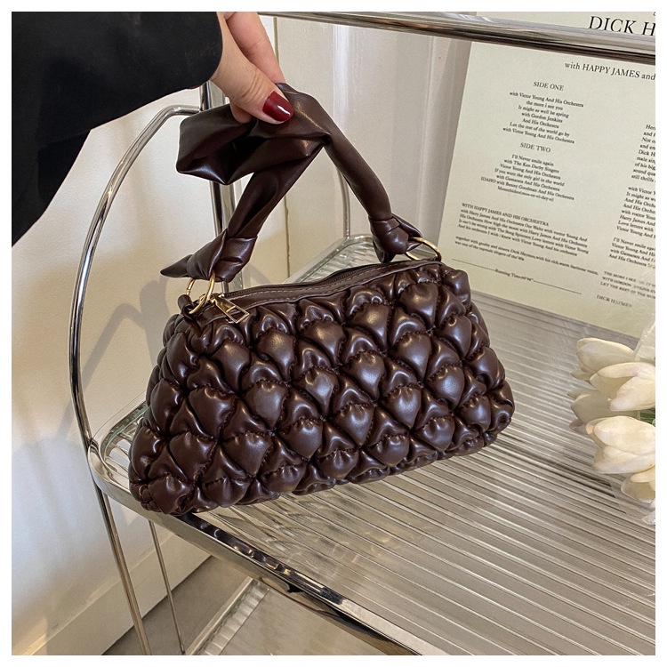 Túi Đeo Chéo Hình Thoi Thêu Đường Chỉ Đơn Sức Chứa Lớn Mẫu Mới 2022 Cho Nữ