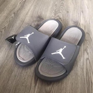 Dép Jordan xám full (tặng box)