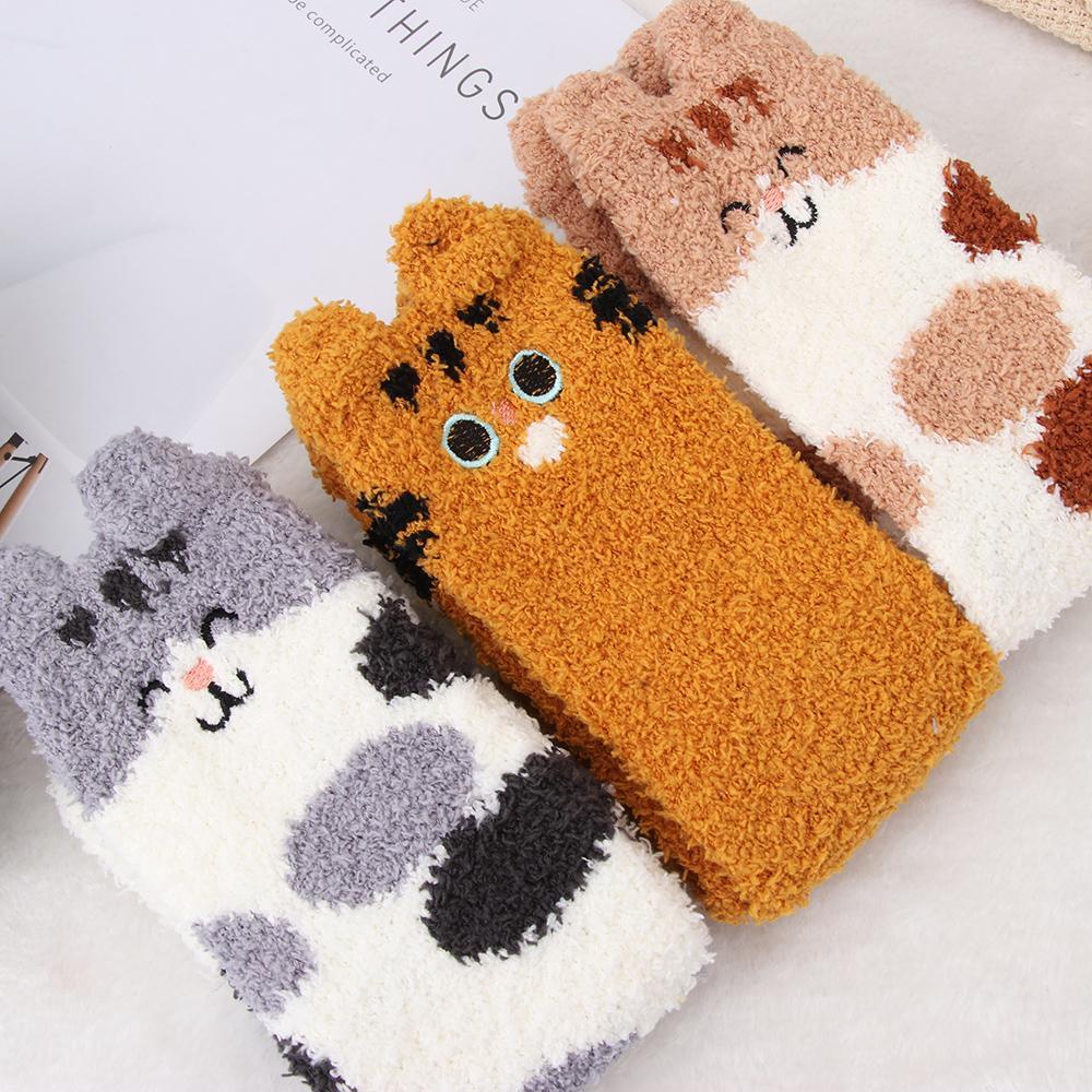 Vớ Nhung San Hô Dày Dặn Ấm Áp Chuyên Dụng Cho Giáng Sinh