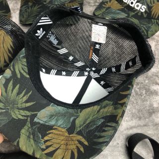 Mũ lưỡi trai ADD lưới hoa lá