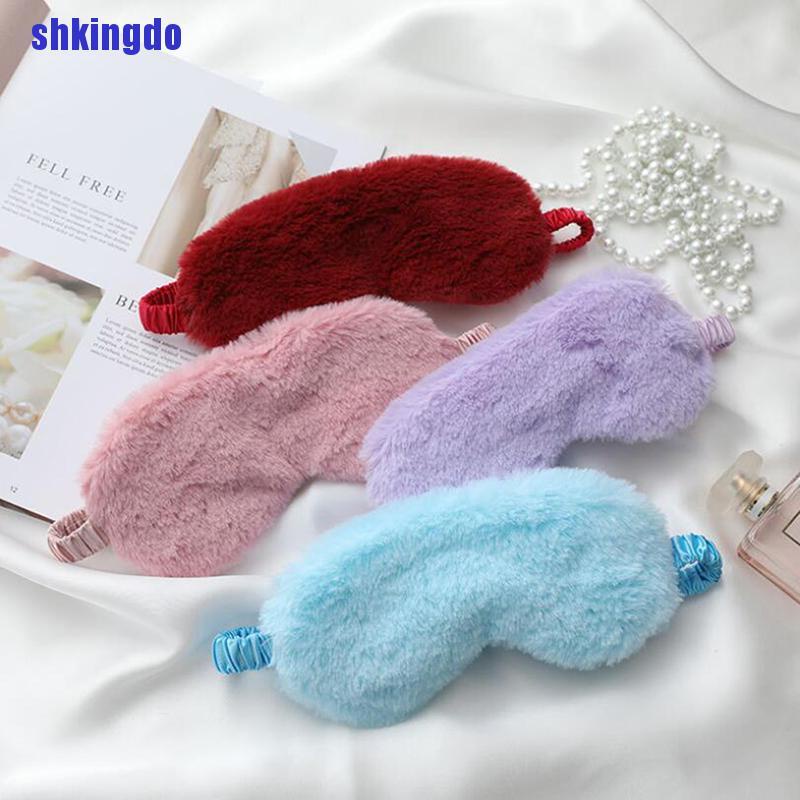 Bịt mắt ngủ bằng lông nhung mềm mại xếp gọn tiện dụng
