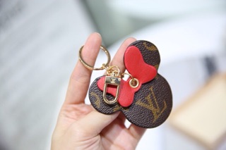 Móc khoá treo phụ kiện