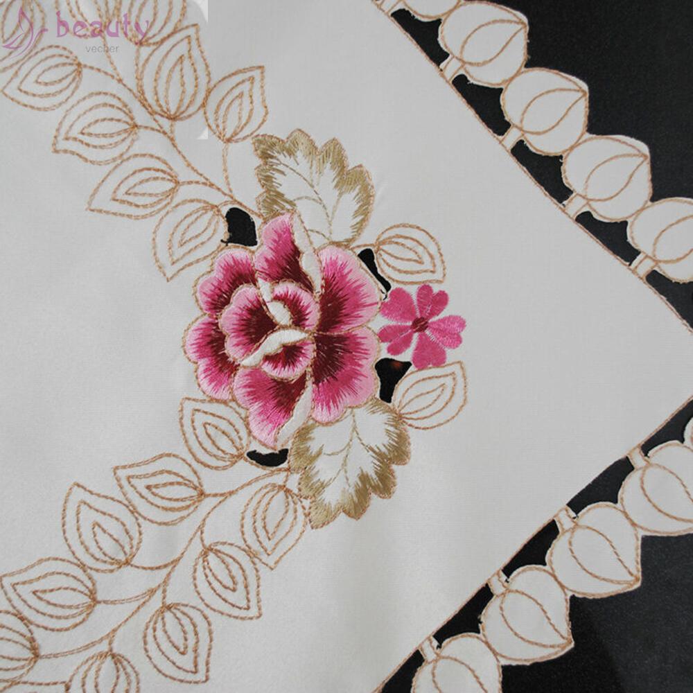 Khăn Trải Bàn Trang Trí Thêu Hoa Phong Cách Vintage