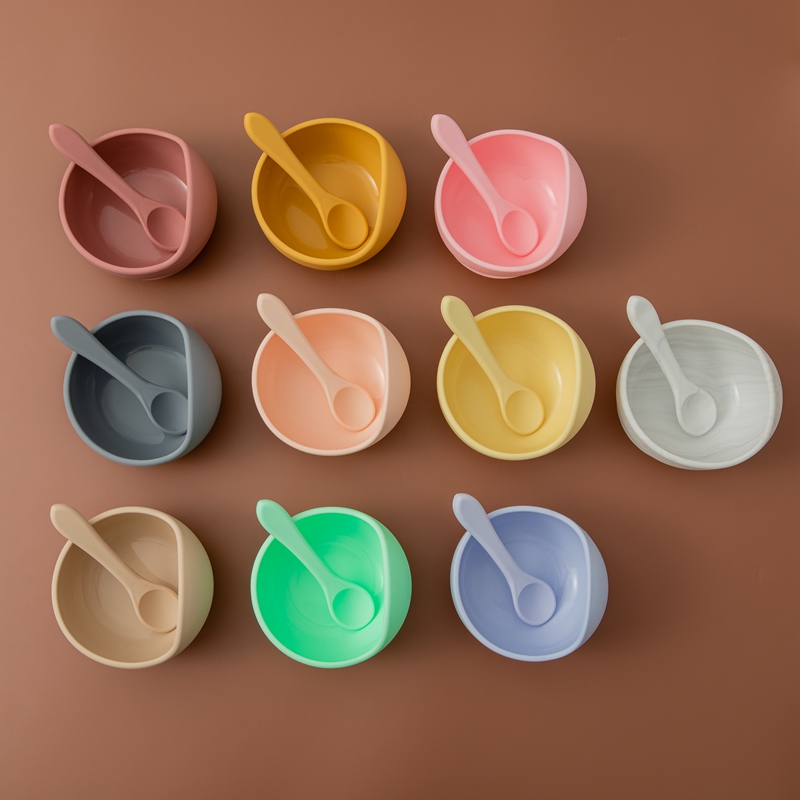 Bộ bát và thìa MAMIMAMIHOME silicone cấp thực phẩm an toàn và không độc hại cho trẻ em