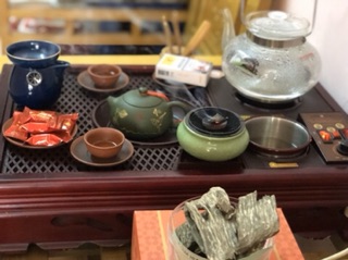 Than xông trầm miếng