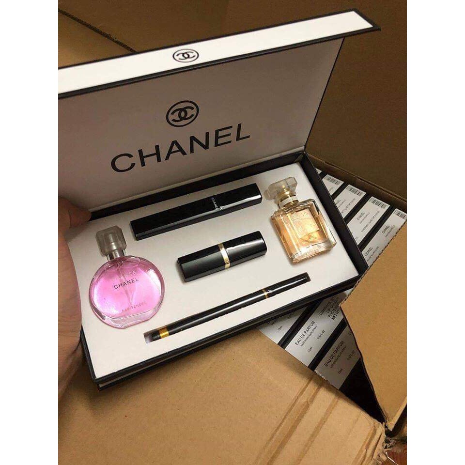 [Set Quà 8-3] - Set 5 món Chanel đủ sức hạ gục bất cứ cô gái nào - Quà Tặng Bạn Gái | BigBuy360 - bigbuy360.vn