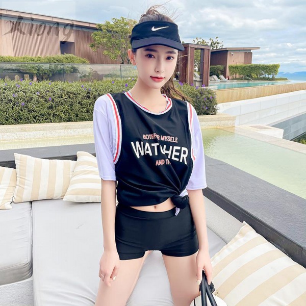 Bộ Đồ Bơi Kèm Áo Khoác Ngoài Thời Trang Hàn Quốc 2020 | BigBuy360 - bigbuy360.vn