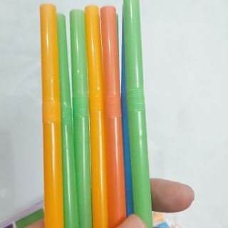 1 bịch 50 cái ống hút cong phi 8 nhiều mà và phi 8 đen