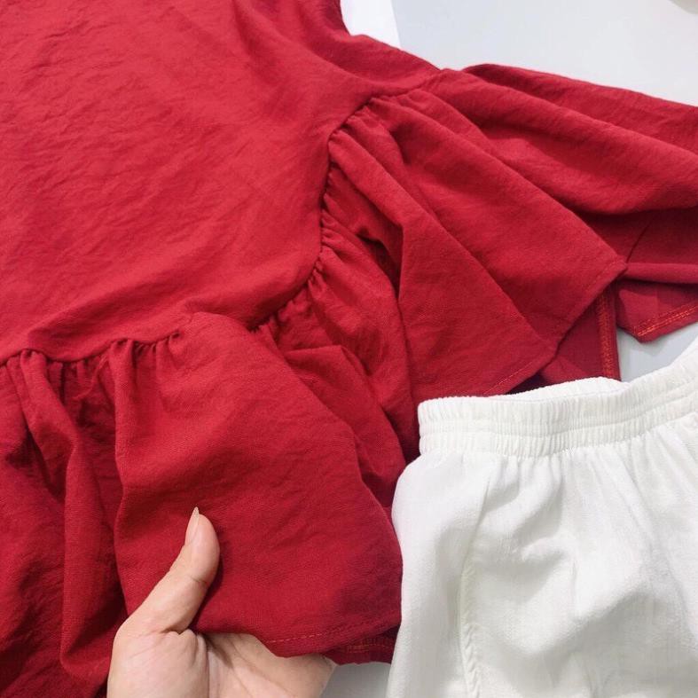 Set áo bèo đỏ khoét nách mix quần sooc ống rộng cạp chun chất đũi  - Set bộ đồ nữ freesize phom suông dáng tiểu thư .