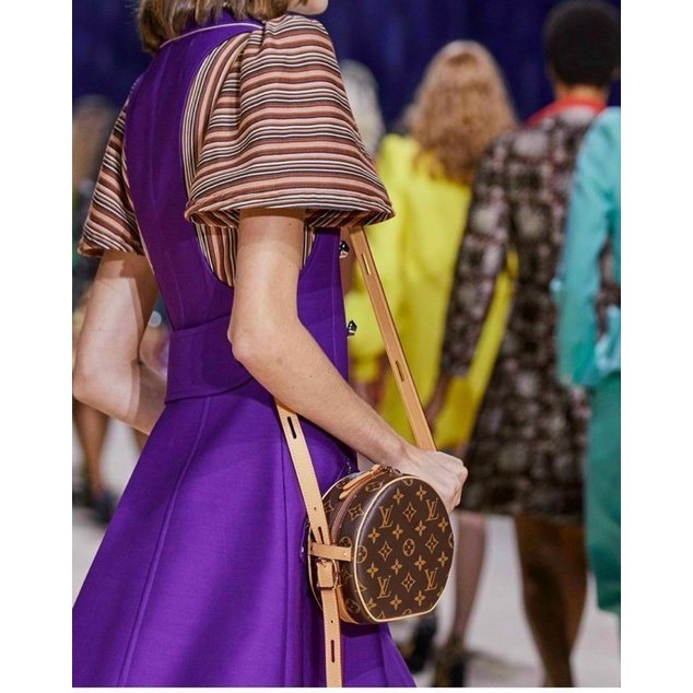 Túi W266-18 LV tròn fullbox đẹp quá mê mẩn♥️