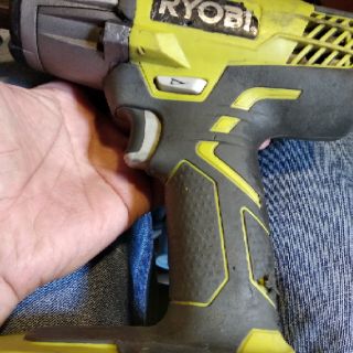 Máy bulong Ryobi 18v