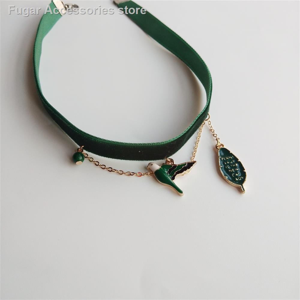 Vòng cổ choker vải nhung hình chim nhỏ màu xanh lá đậm phong cách Nhật Hàn cho nữ