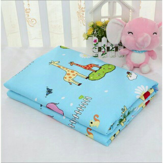 Tấm lót chống thấm cho bé kích thước 70x90cm