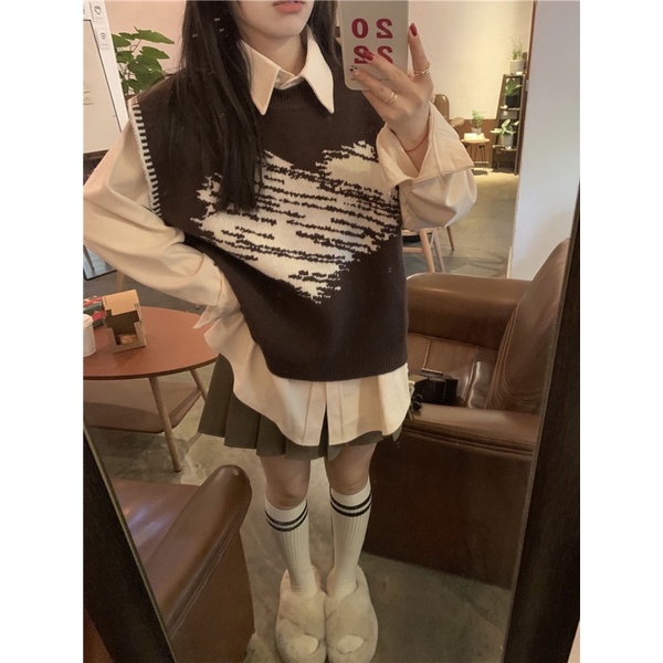 Áo len nữ gile, áo vest không tay hình trái tym trẻ trung