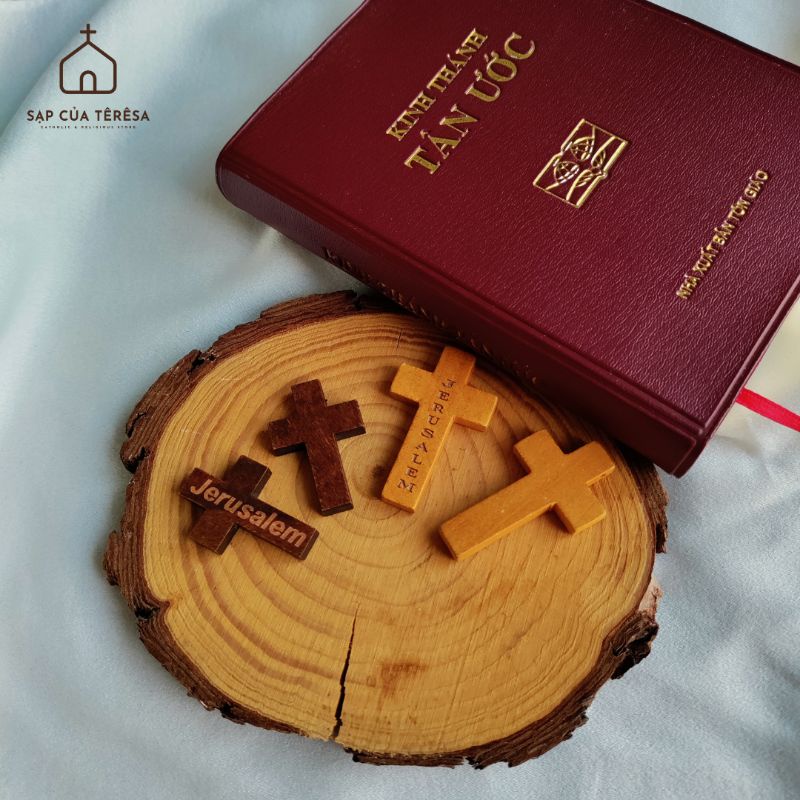 Thánh Giá gỗ khắc chữ Jerusalem - Sạp của Teresa Catholic