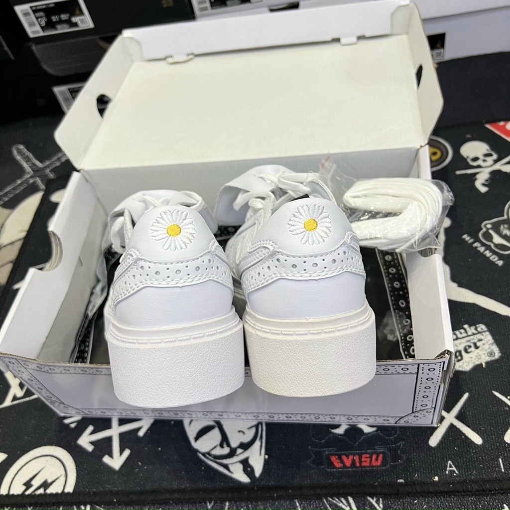 Giày thể thao sneaker Kwondo 1 x G-Dragon Peaceminusone – Triple White màu trắng dành cho nam nữ 2022