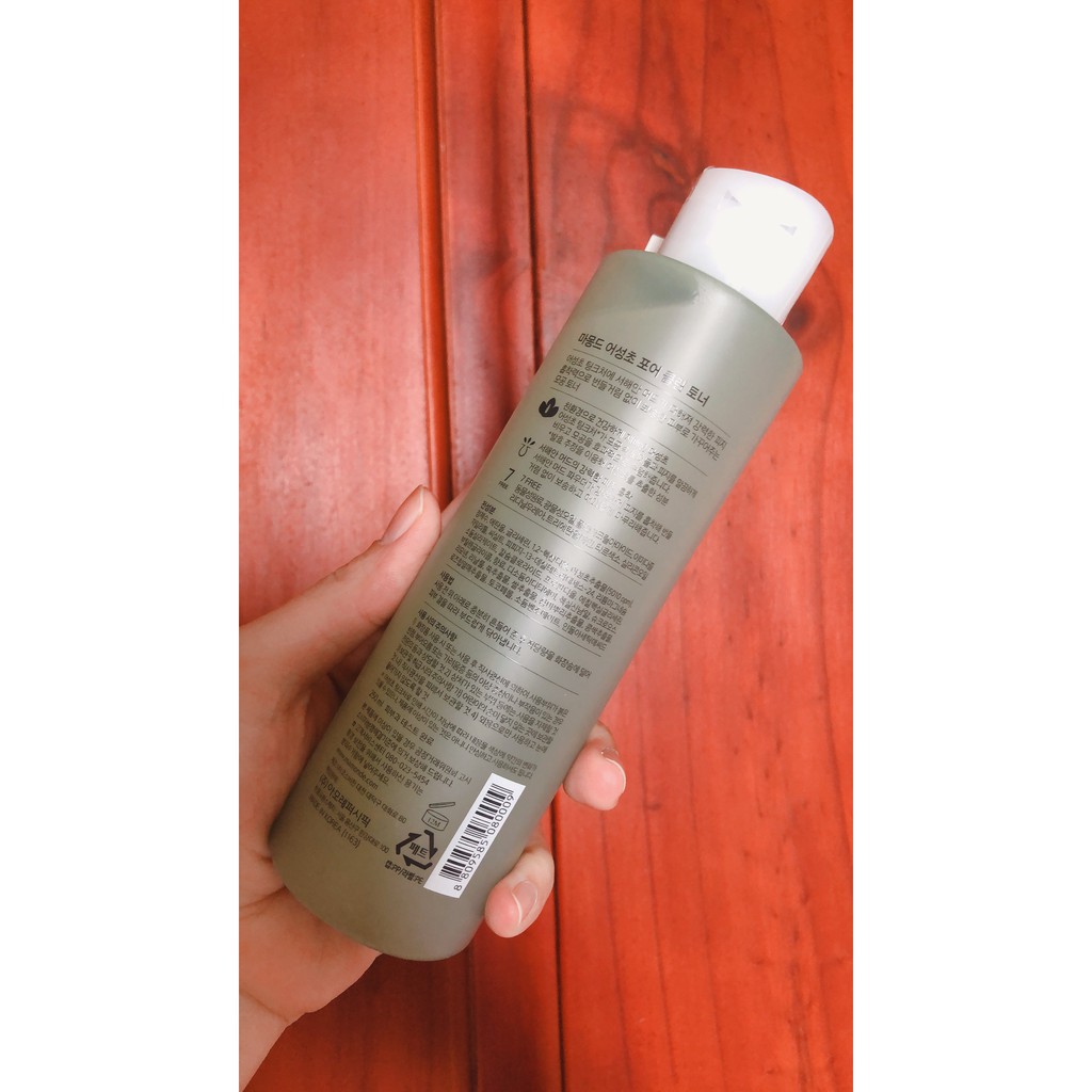 Nước cân bằng làm sạch và cung cấp độ ẩm Mamonde Toner 250ml - Kiềm Dầu, Se Khít Lỗ Chân Lông