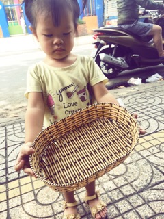 Khay oval nhựa giả mây