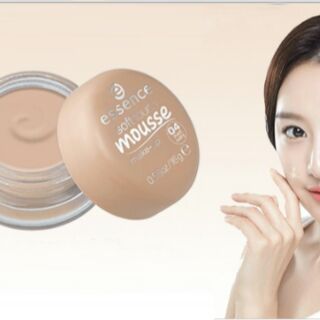 Phấn tươi Đức Essence Soft Touch Mousse 04