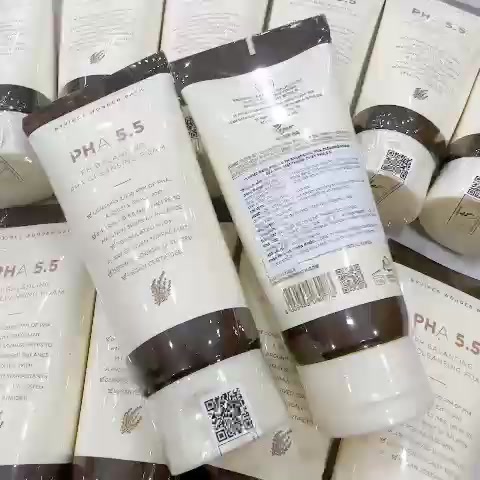 Sữa rửa mặt Wonder Bath PHA 5.5 tạo bọt dịu nhẹ - phù hợp ngay cả da nhạy cảm 130ml | BigBuy360 - bigbuy360.vn