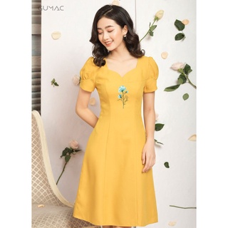 Đầm cổ tim thêu hoa GUMAC MS12031_VANG
