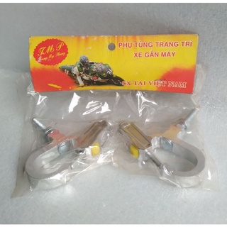 1 đôi móc treo đồ lắp xe máy.