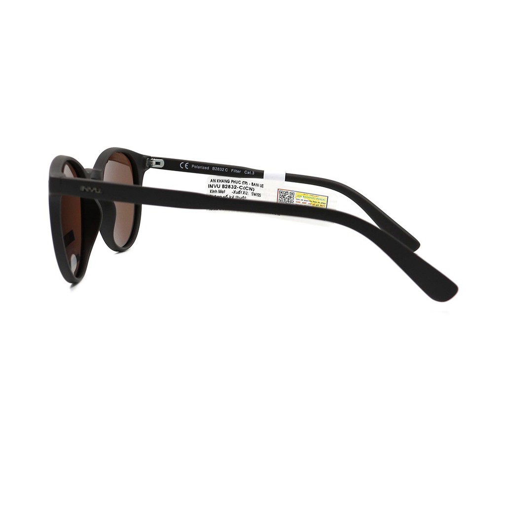 Kính mát Invu B2832 chính hãng, thiết kế dễ đeo bảo vệ mắt