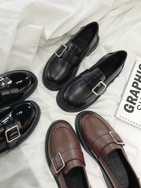 (có sẵn) Giày Ulzzang da mềm đế bằng khoá vuông, mã: U105 | BigBuy360 - bigbuy360.vn