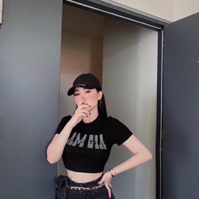 Áo Croptop in 4 màu hàng thun xịn (ap)