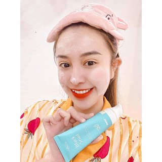 Sữa Rửa Mặt Black Snail Huyền Phi