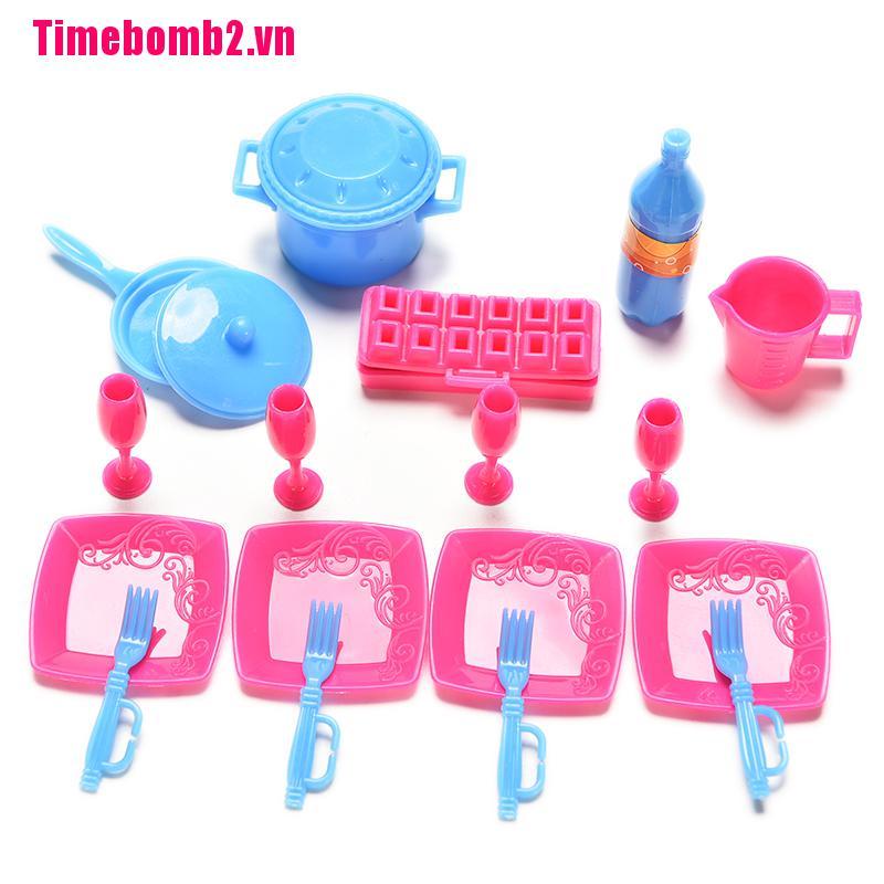 Bộ 18 Dụng Cụ Nhà Bếp Mini Màu Sắc Ngẫu Nhiên Cho Búp Bê
