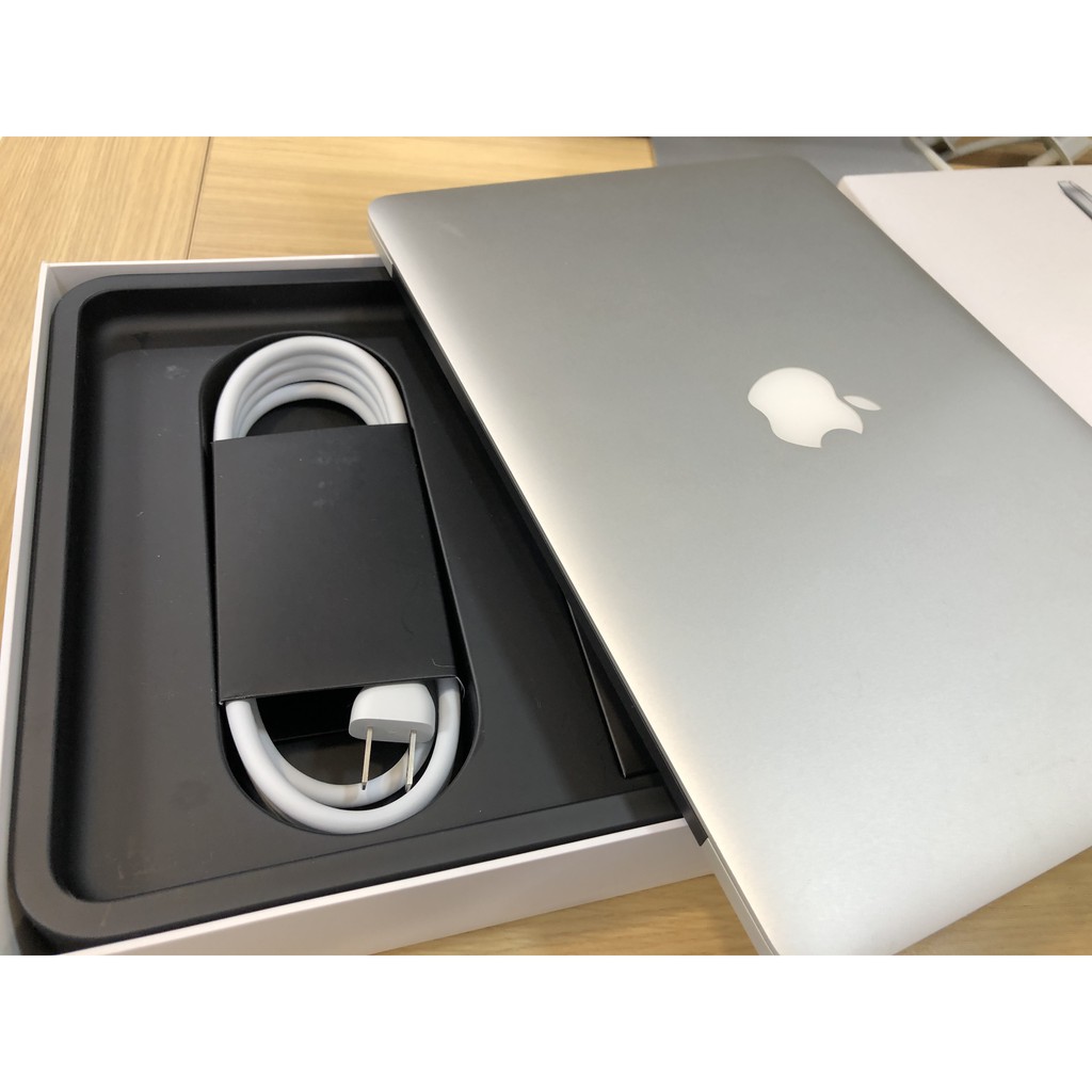 MACBOOK PRO 15INCH 2015