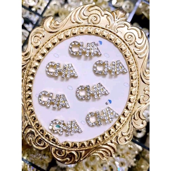 cham nail cao cấp - phụ kiện đính đá cao cấp