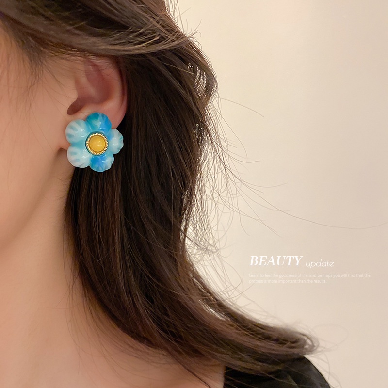 Đôi khuyên tai chốt xỏ bạc mặt kiểu bông hoa đính đá nhân tạo nhiều màu sắc thời trang