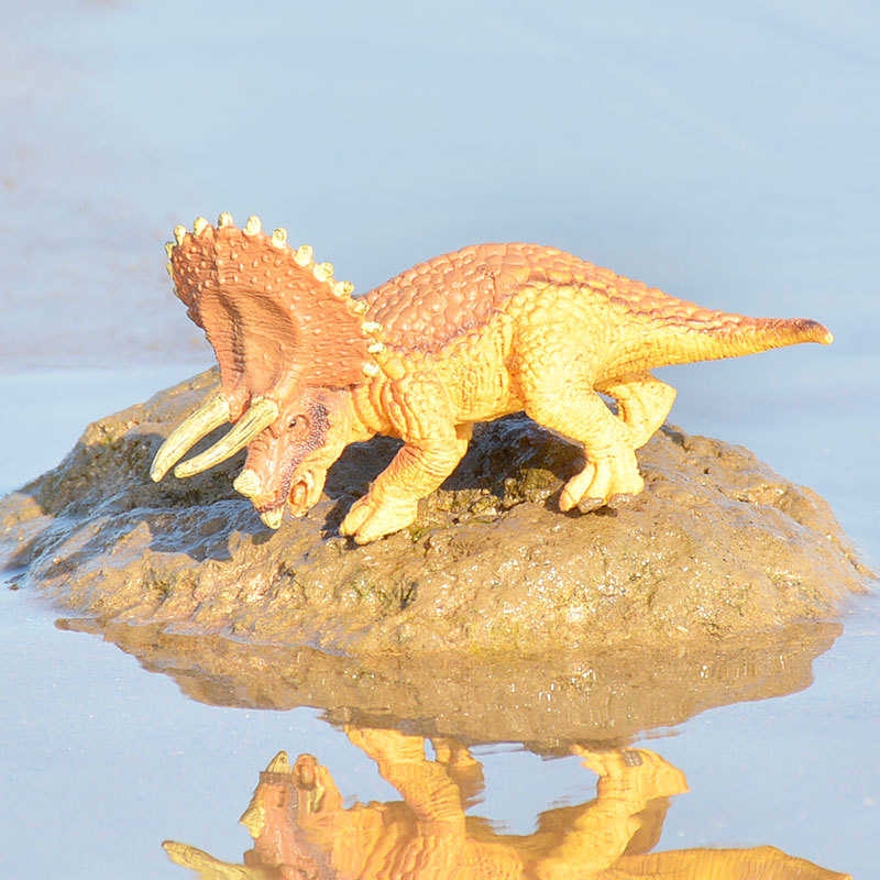 Mô Hình Đồ Chơi Khủng Long Baltan D1 Thân Thiện Với Môi Trường