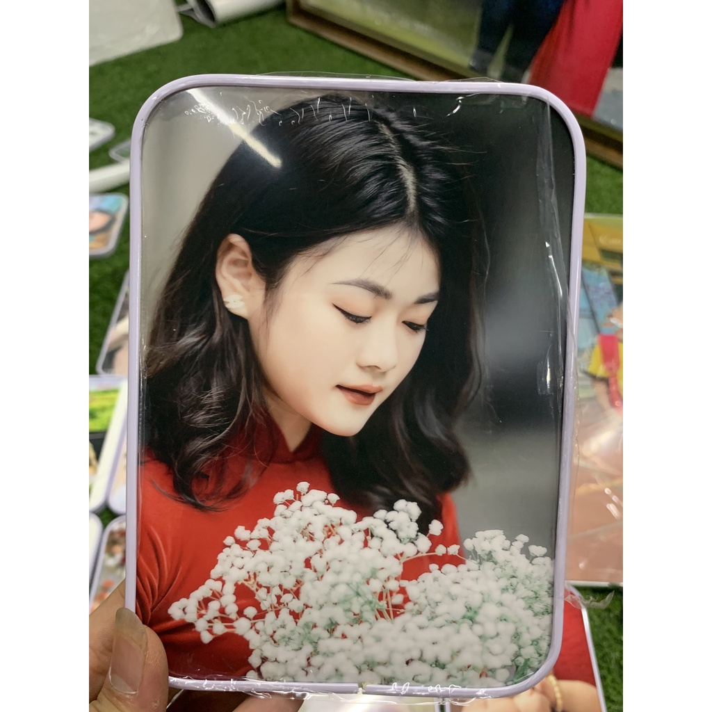 In ảnh KT 13X18CM bảo hàng 20 năm về độ sắc net và màu sắc