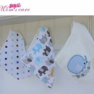 Sét 3 yếm MOMCARE cho bé