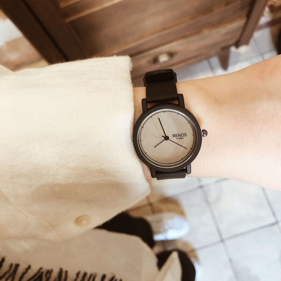 Đồng hồ cặp nam nữ dây cao su RENOS TRƠN trắng xám đồng hồ đôi thể thao cá tính Watchesbytif size 26mm & size 38mm | BigBuy360 - bigbuy360.vn