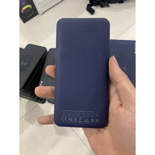 Pin sạc dự phòng Wireless Li-polymer 10000mAH UMETRAVEL PW1, SẠC KHÔNG DÂY TIỆN LỢI - Bảo hành 3 tháng 1 đổi 1